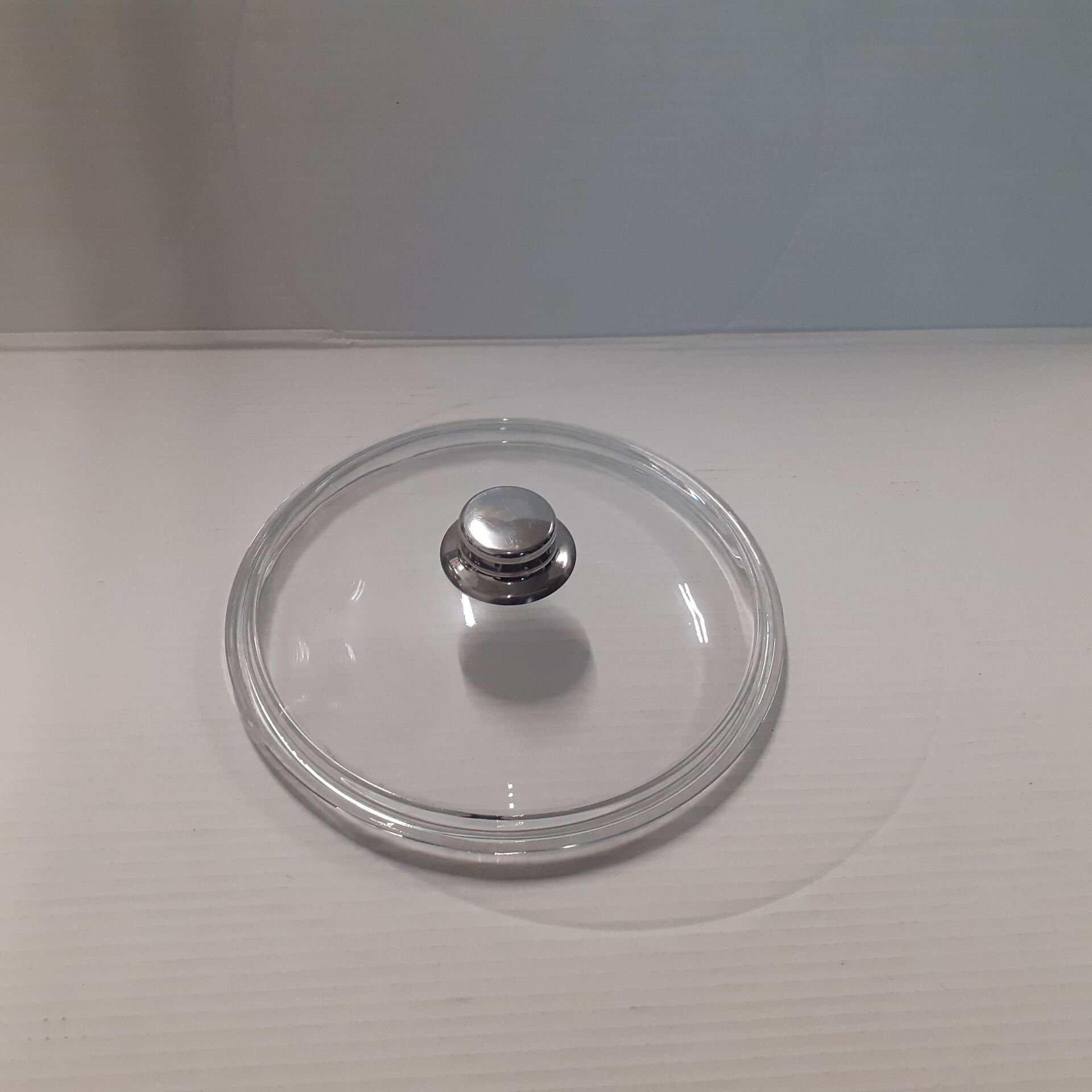 Cam kapak 24 cm 