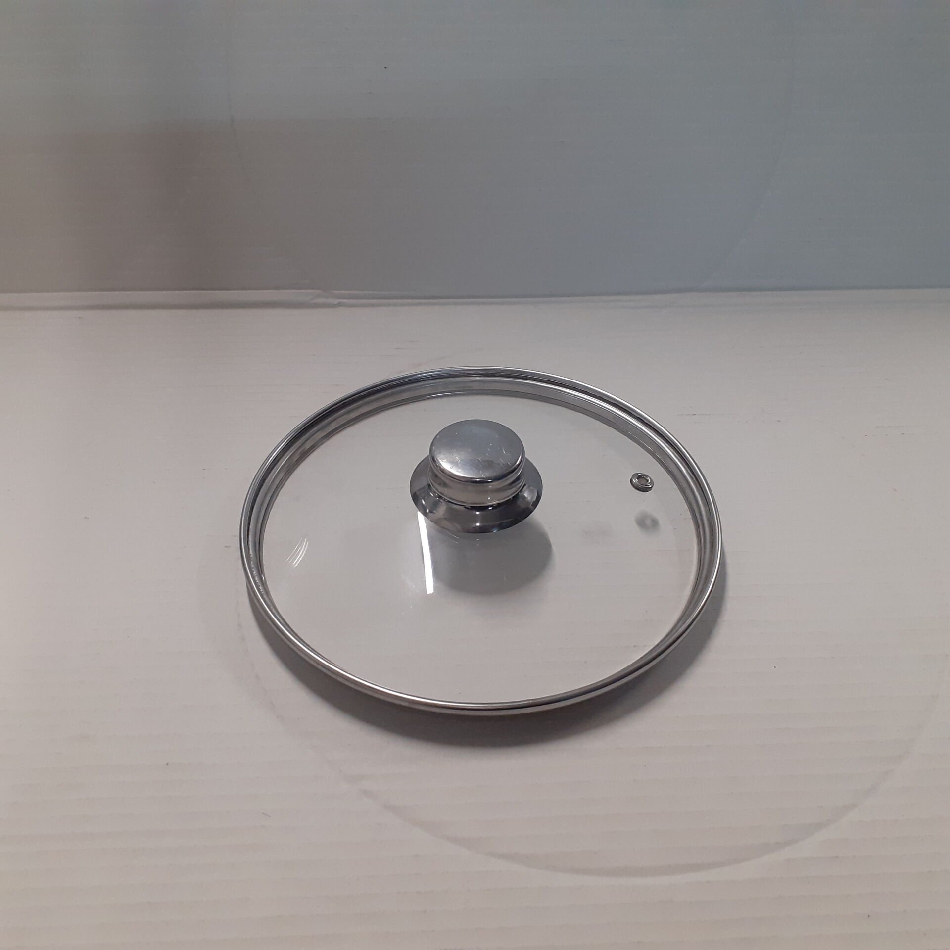 Çerçeveli cam kapak